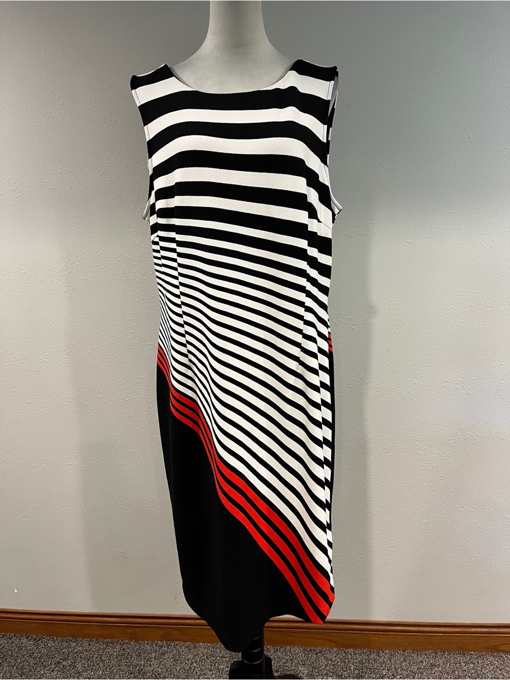 Maya Brooke Sleeveless plus size‎ Striped Dress size 18